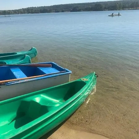 Holiday home Maison Des Larris - Proche Aeroport - Navette Gare *