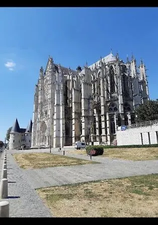 Vakantiehuis Maison Des Larris - Proche Aeroport - Navette Gare *