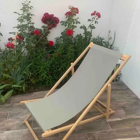 Holiday home Maison Des Larris - Proche Aeroport - Navette Gare Beauvais