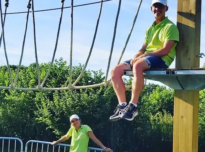 Holiday home Maison Des Larris - Proche Aeroport - Navette Gare