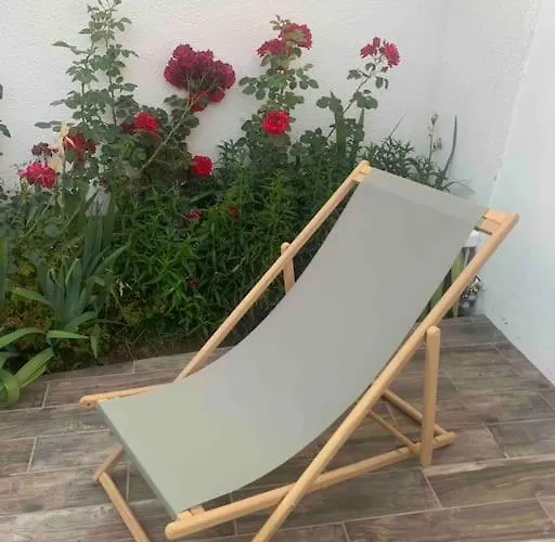 Holiday home Maison Des Larris - Proche Aeroport - Navette Gare Beauvais