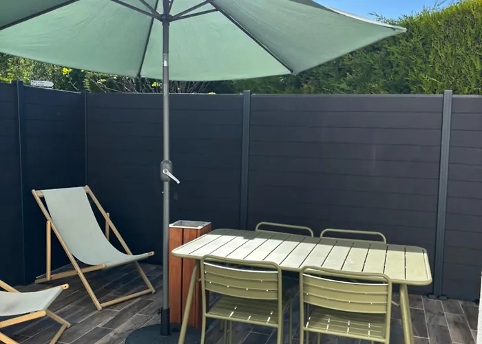 Maison Des Larris - Proche Aeroport - Navette Gare Holiday home Beauvais