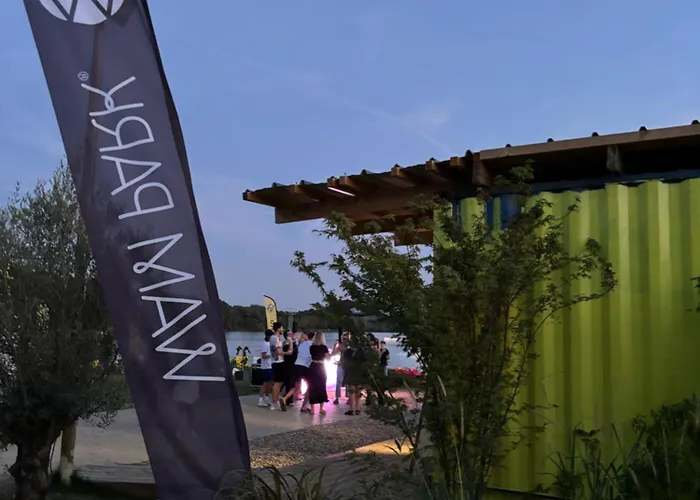 Maison Des Larris - Proche Aeroport - Navette Gare *